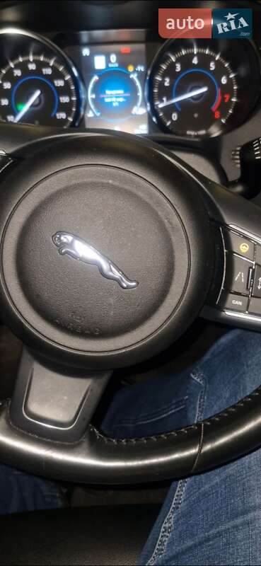 Внедорожник / Кроссовер Jaguar F-Pace 2019 в Днепре фото 7 Внедорожник / Кроссовер Jaguar F-Pace 2019 в Днепре