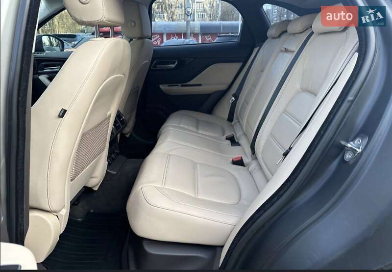 Внедорожник / Кроссовер Jaguar F-Pace 2017 в Киеве фото 8 Внедорожник / Кроссовер Jaguar F-Pace 2017 в Киеве