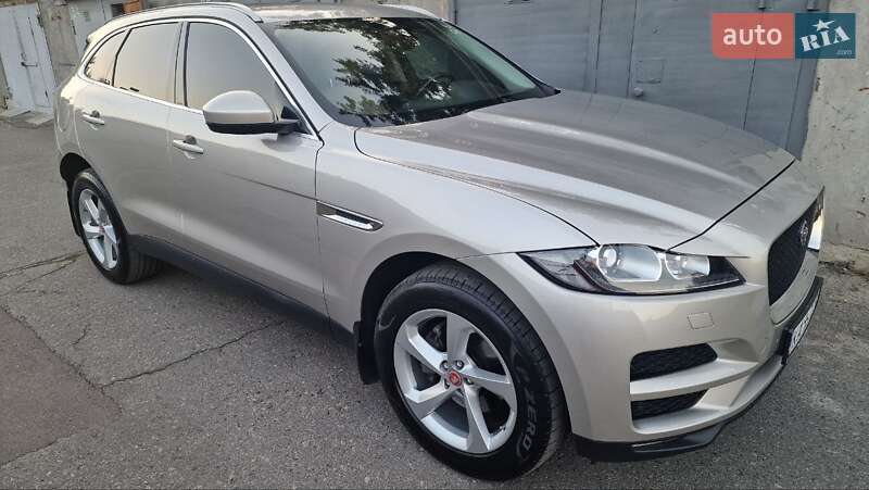 Внедорожник / Кроссовер Jaguar F-Pace 2017 в Киеве фото 17 Внедорожник / Кроссовер Jaguar F-Pace 2017 в Киеве