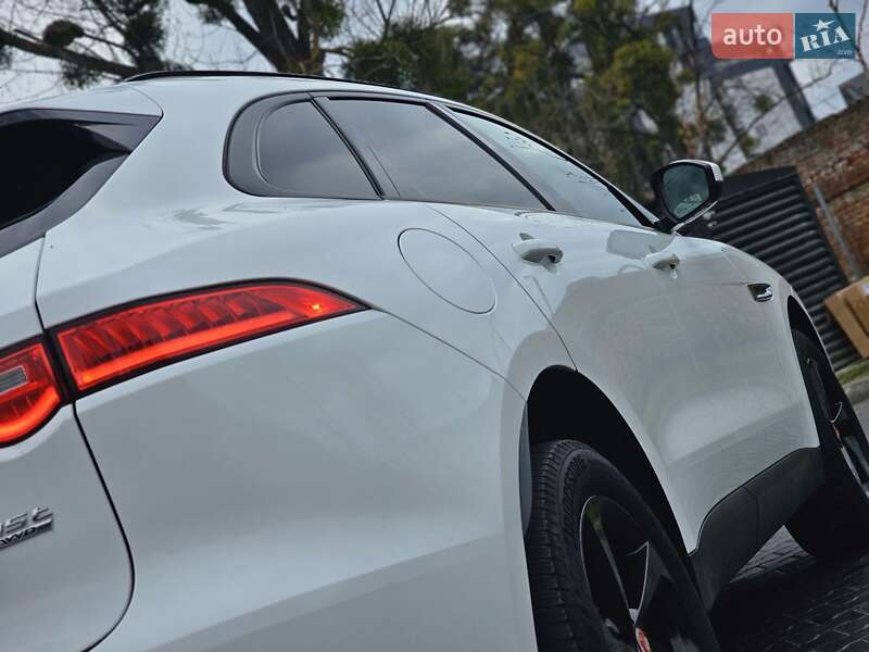 Внедорожник / Кроссовер Jaguar F-Pace 2017 в Львове