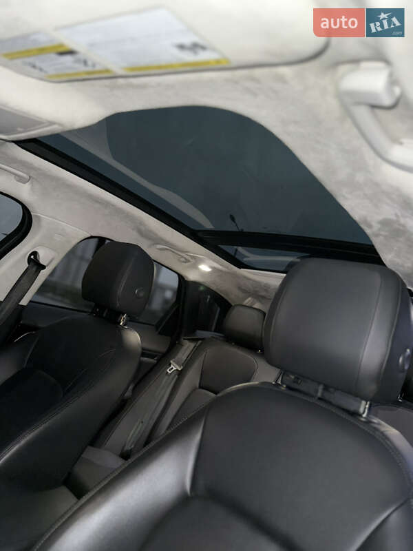 Внедорожник / Кроссовер Jaguar F-Pace 2019 в Запорожье