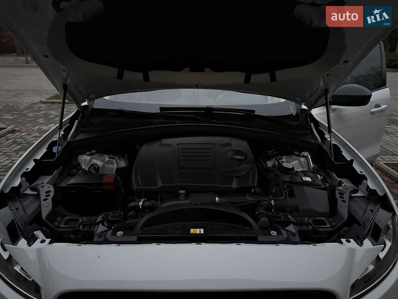 Внедорожник / Кроссовер Jaguar F-Pace 2019 в Запорожье