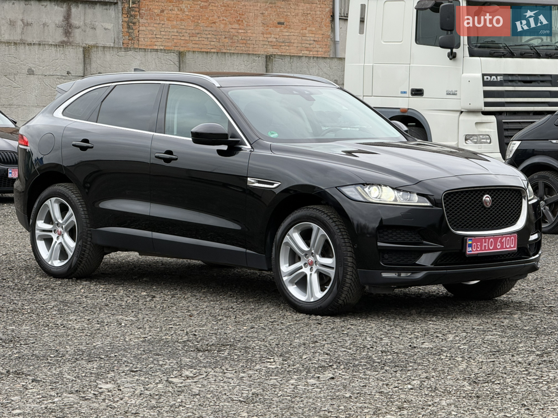2017 Jaguar F-Pace - мініатюра 6