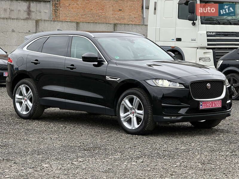 Позашляховик / Кросовер Jaguar F-Pace 2017 в Луцьку