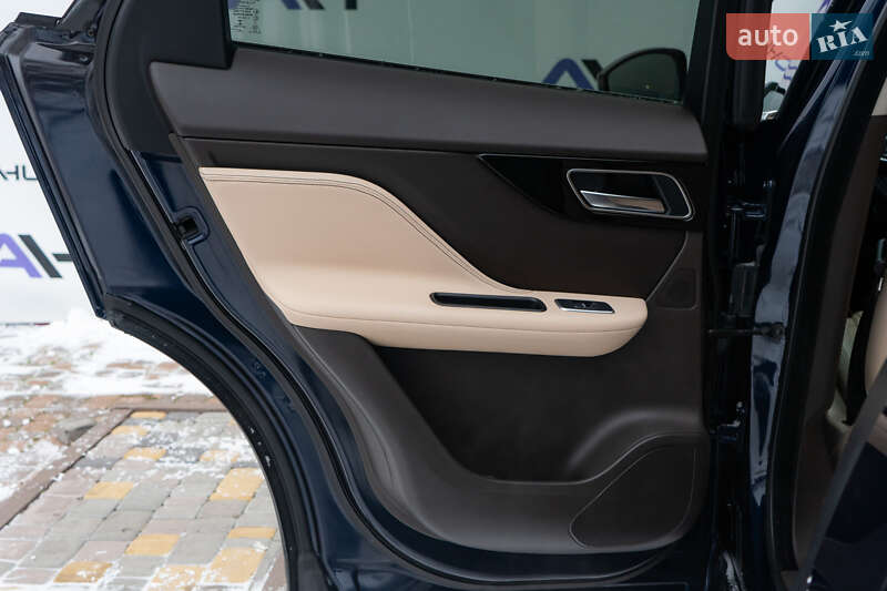 Внедорожник / Кроссовер Jaguar F-Pace 2019 в Киеве фото 30 Внедорожник / Кроссовер Jaguar F-Pace 2019 в Киеве