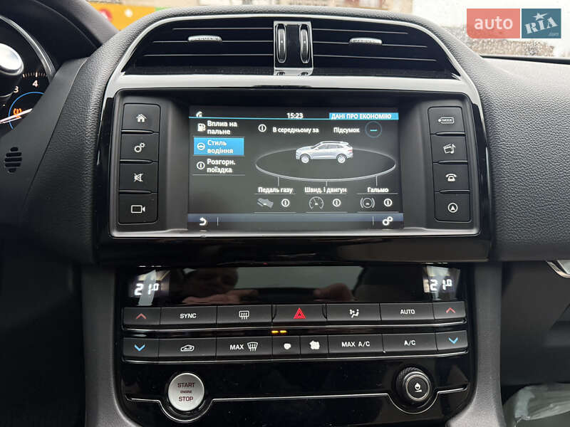 Внедорожник / Кроссовер Jaguar F-Pace 2017 в Нововолынске фото 14 Внедорожник / Кроссовер Jaguar F-Pace 2017 в Нововолынске