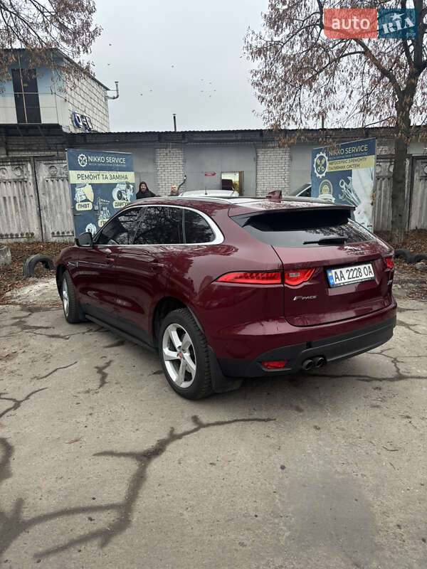 Внедорожник / Кроссовер Jaguar F-Pace 2016 в Киеве