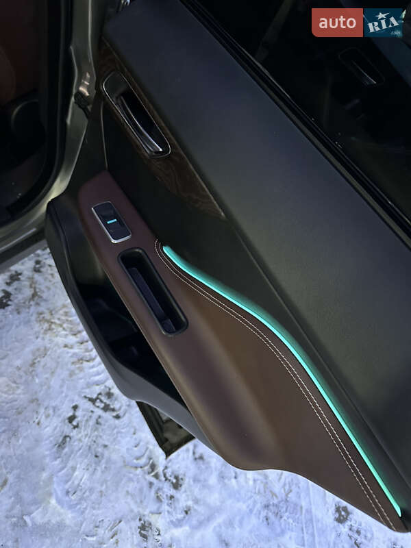 Внедорожник / Кроссовер Jaguar F-Pace 2019 в Киеве фото 20 Внедорожник / Кроссовер Jaguar F-Pace 2019 в Киеве