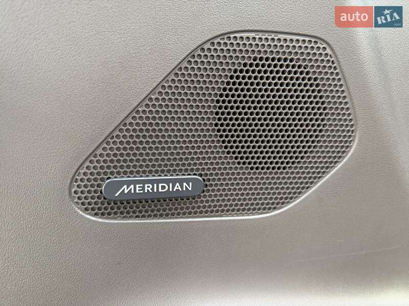 Внедорожник / Кроссовер Jaguar F-Pace 2017 в Ивано-Франковске фото 37 Внедорожник / Кроссовер Jaguar F-Pace 2017 в Ивано-Франковске