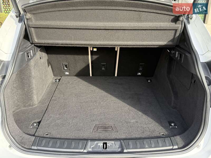 Внедорожник / Кроссовер Jaguar F-Pace 2017 в Ивано-Франковске фото 44 Внедорожник / Кроссовер Jaguar F-Pace 2017 в Ивано-Франковске