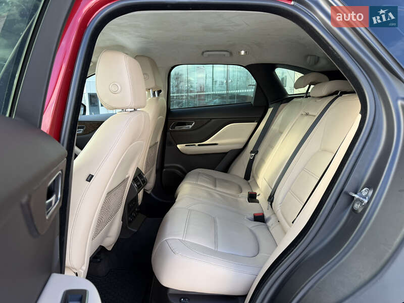 Позашляховик / Кросовер Jaguar F-Pace 2019 в Харкові