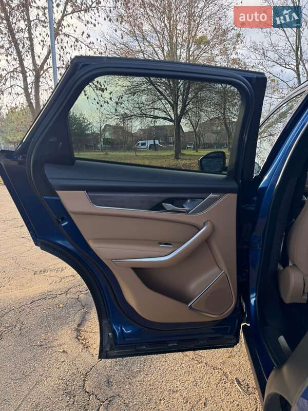 Внедорожник / Кроссовер Jaguar F-Pace 2021 в Ровно