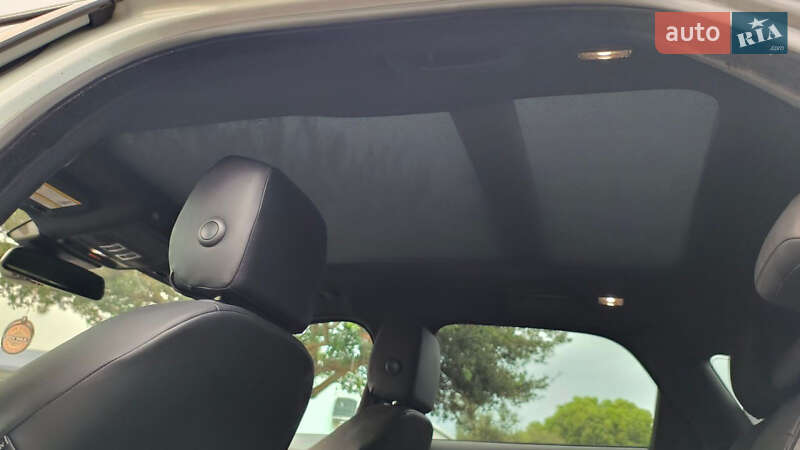 Внедорожник / Кроссовер Jaguar F-Pace 2017 в Киеве фото 10 Внедорожник / Кроссовер Jaguar F-Pace 2017 в Киеве