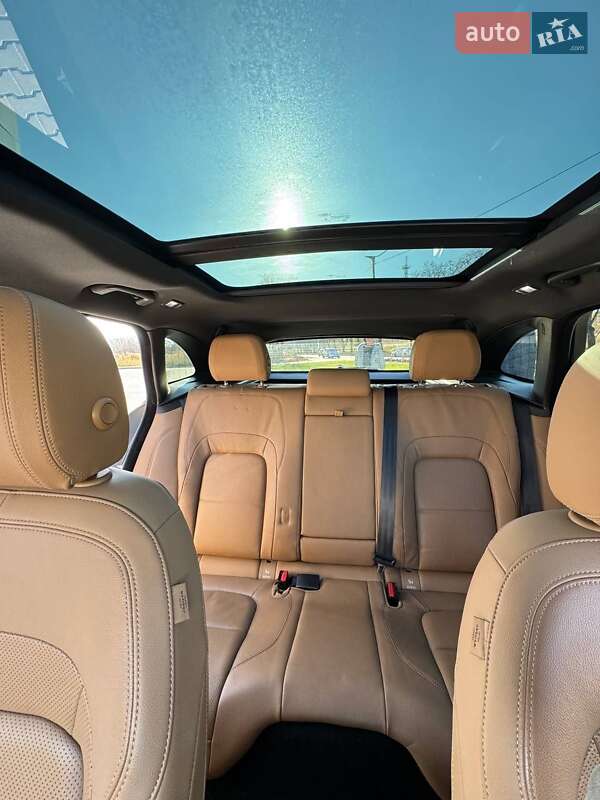 Внедорожник / Кроссовер Jaguar F-Pace 2021 в Ровно