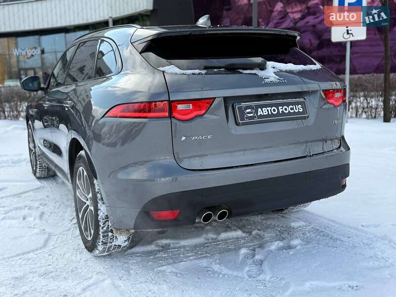 Внедорожник / Кроссовер Jaguar F-Pace 2016 в Киеве фото 8 Внедорожник / Кроссовер Jaguar F-Pace 2016 в Киеве