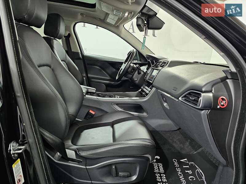 Внедорожник / Кроссовер Jaguar F-Pace 2017 в Киеве