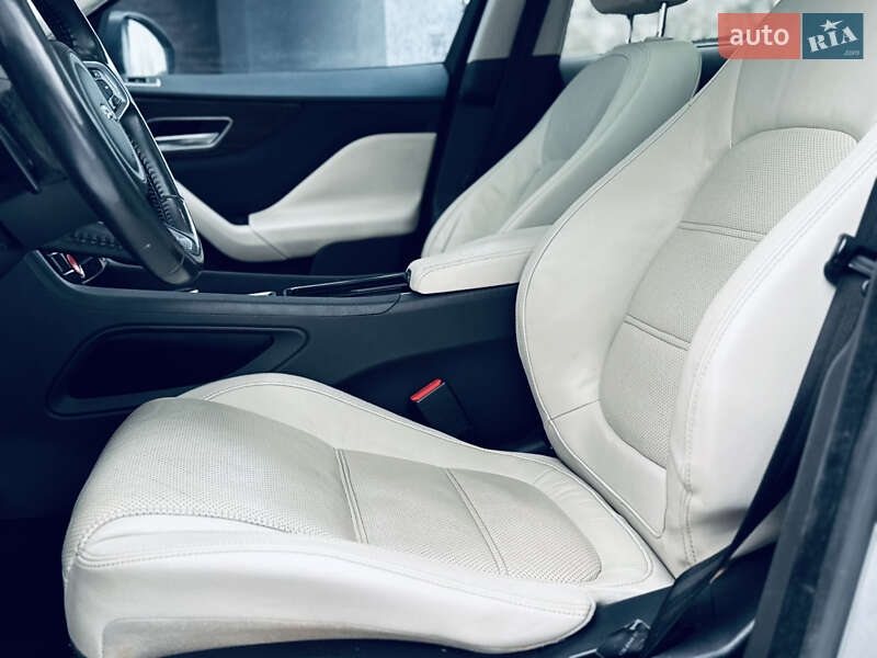 Внедорожник / Кроссовер Jaguar F-Pace 2017 в Ивано-Франковске фото 23 Внедорожник / Кроссовер Jaguar F-Pace 2017 в Ивано-Франковске
