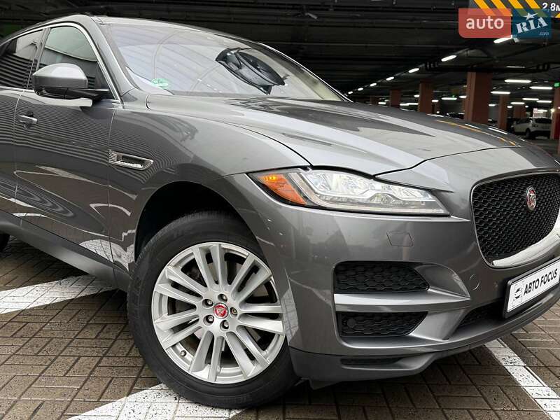 Внедорожник / Кроссовер Jaguar F-Pace 2017 в Киеве