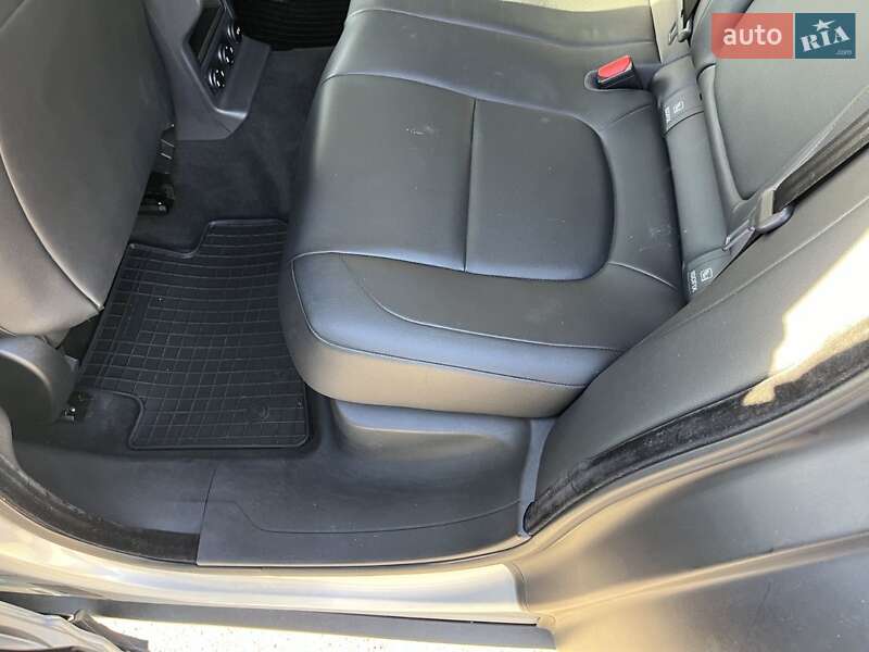 Внедорожник / Кроссовер Jaguar F-Pace 2016 в Харькове фото 3 Внедорожник / Кроссовер Jaguar F-Pace 2016 в Харькове