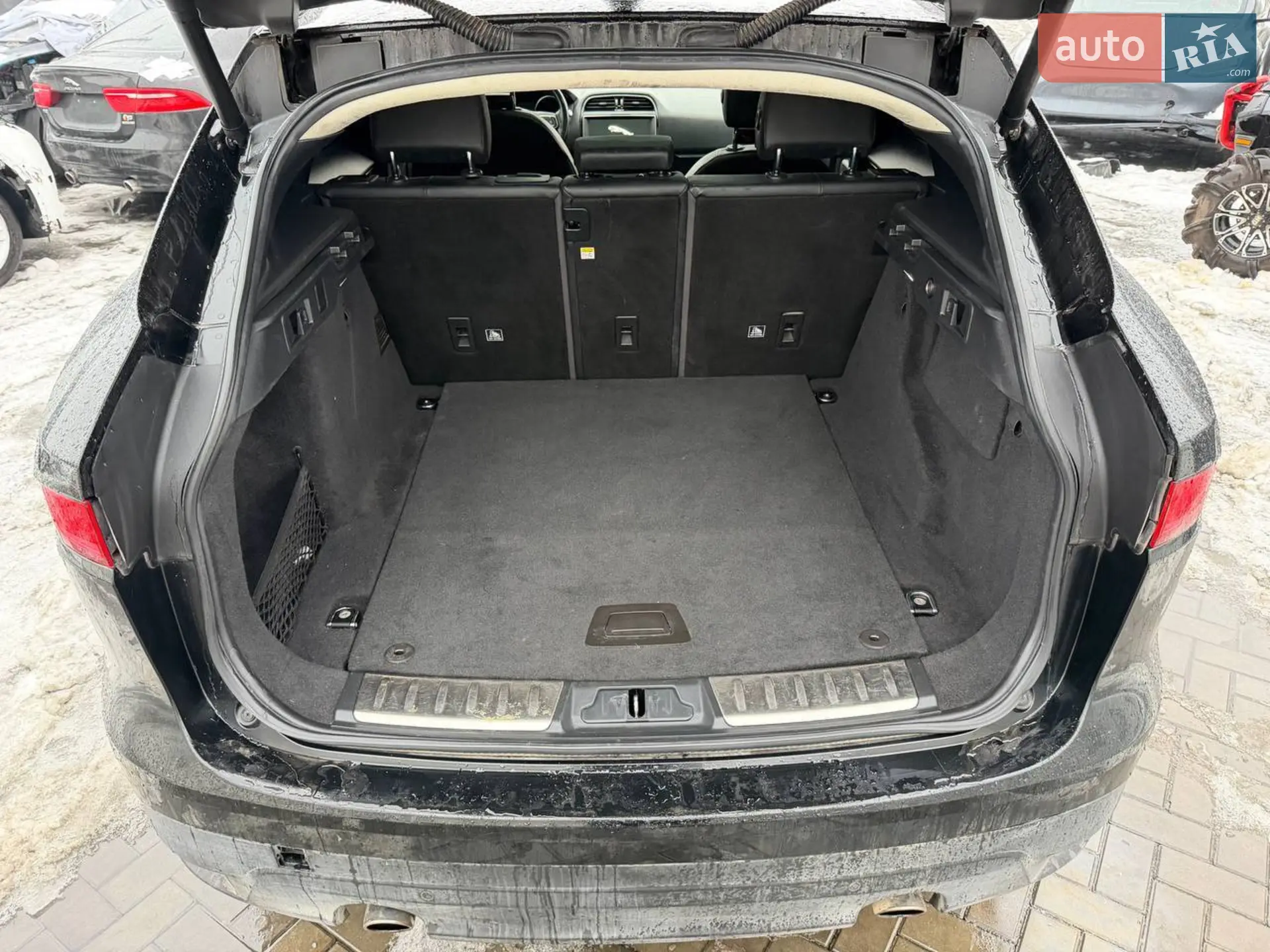 2018 Jaguar F-Pace - мініатюра 6