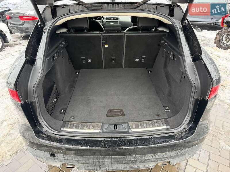 Позашляховик / Кросовер Jaguar F-Pace 2018 в Луцьку