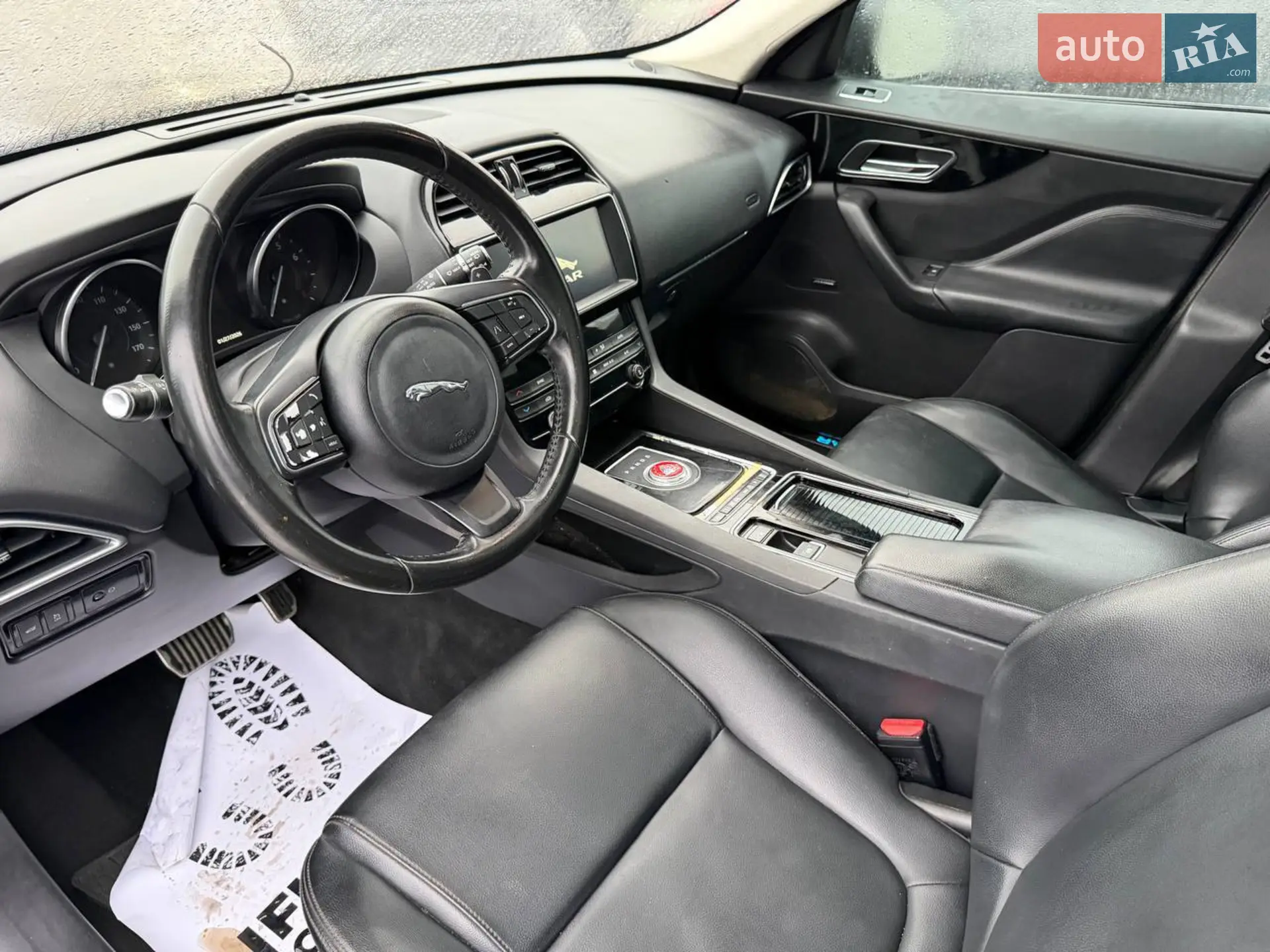 2018 Jaguar F-Pace - мініатюра 16