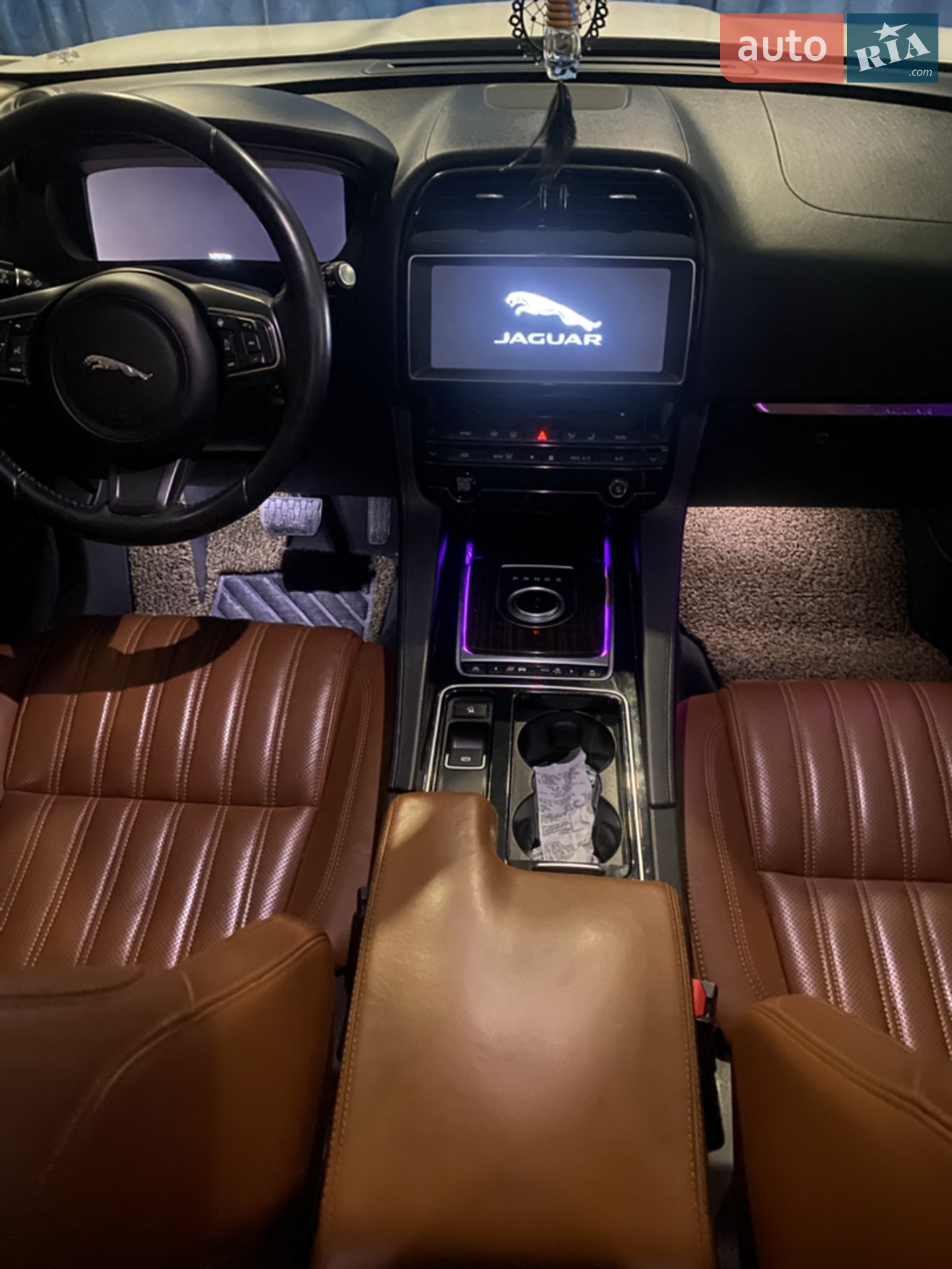 2016 Jaguar F-Pace - мініатюра 9