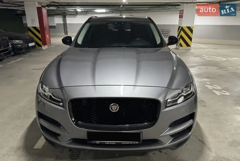 Jaguar F-Pace 2020