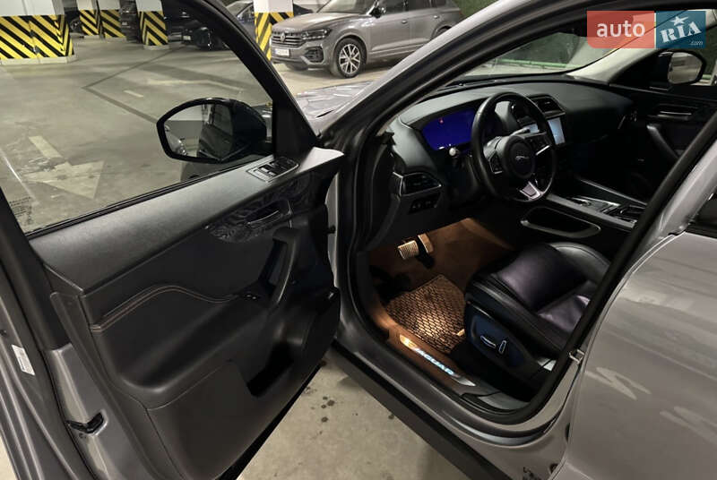 Позашляховик / Кросовер Jaguar F-Pace 2020 в Києві фото 10 Позашляховик / Кросовер Jaguar F-Pace 2020 в Києві