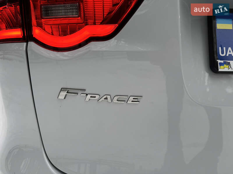 Внедорожник / Кроссовер Jaguar F-Pace 2017 в Ковеле