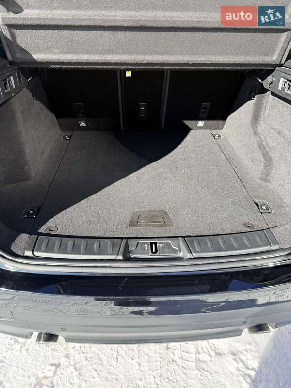 Внедорожник / Кроссовер Jaguar F-Pace 2017 в Киеве фото 19 Внедорожник / Кроссовер Jaguar F-Pace 2017 в Киеве