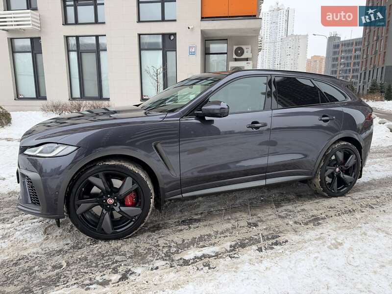 Внедорожник / Кроссовер Jaguar F-Pace 2021 в Киеве