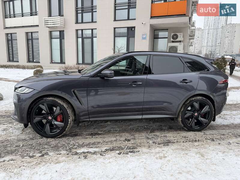 Внедорожник / Кроссовер Jaguar F-Pace 2021 в Киеве