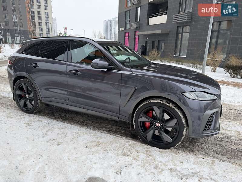 Внедорожник / Кроссовер Jaguar F-Pace 2021 в Киеве
