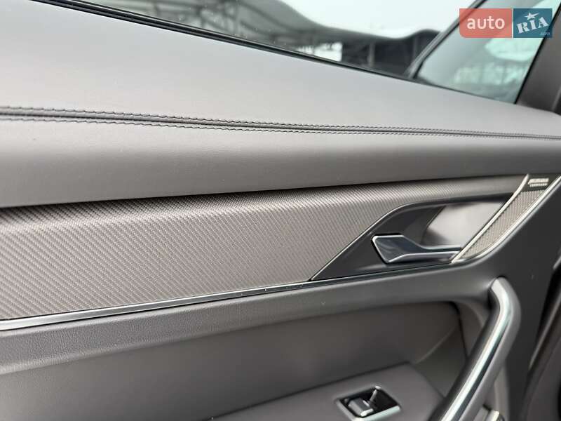 Внедорожник / Кроссовер Jaguar F-Pace 2021 в Киеве