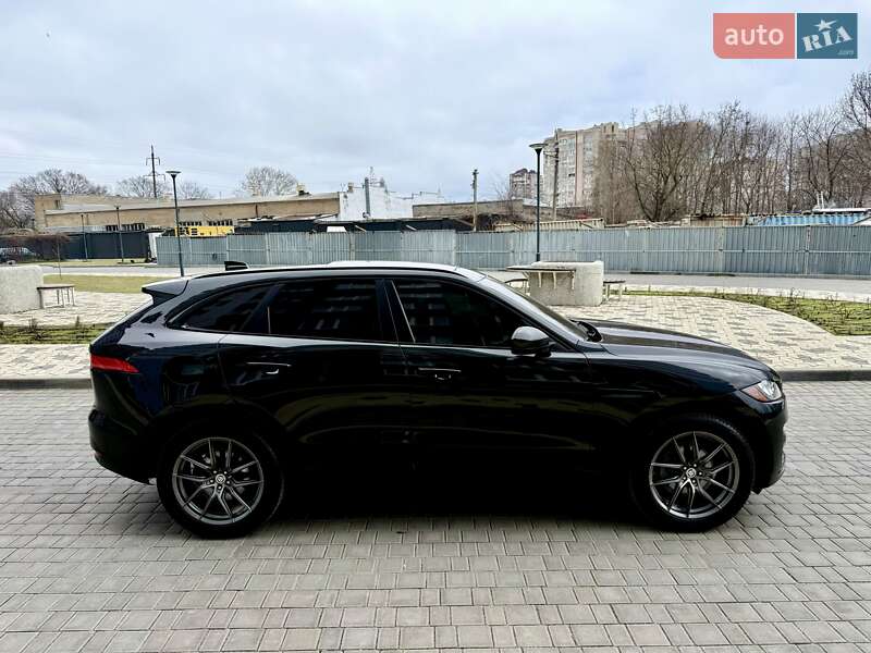 Внедорожник / Кроссовер Jaguar F-Pace 2016 в Одессе