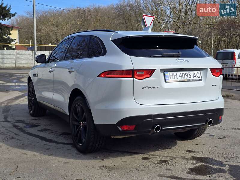 Внедорожник / Кроссовер Jaguar F-Pace 2016 в Одессе
