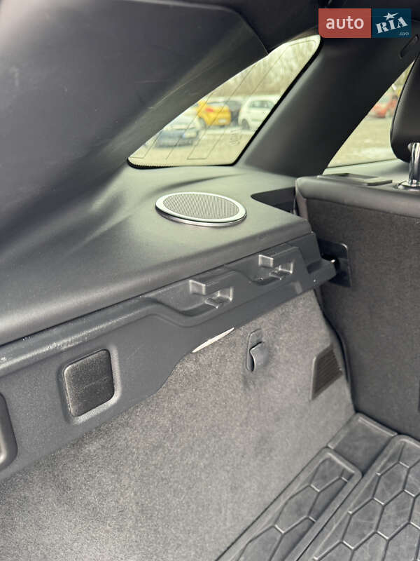 Внедорожник / Кроссовер Jaguar F-Pace 2016 в Кривом Роге фото 12 Внедорожник / Кроссовер Jaguar F-Pace 2016 в Кривом Роге