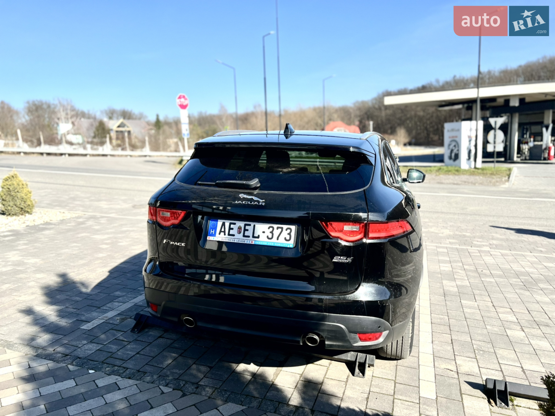 2019 Jaguar F-Pace - мініатюра 3