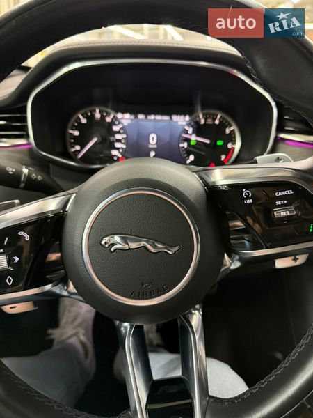 Внедорожник / Кроссовер Jaguar F-Pace 2021 в Черновцах