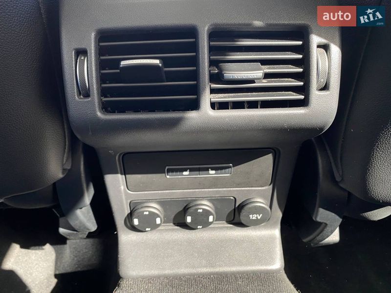 Внедорожник / Кроссовер Jaguar F-Pace 2017 в Киеве