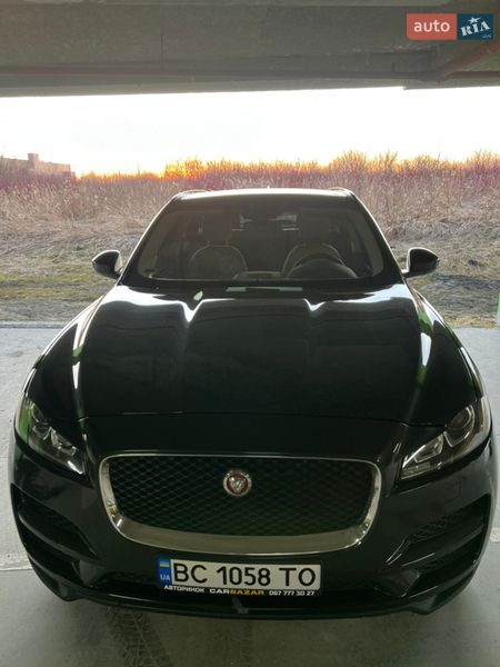 Позашляховик / Кросовер Jaguar F-Pace 2016 в Львові