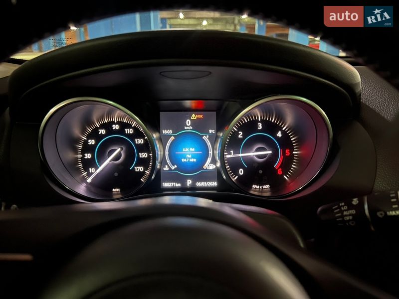 Позашляховик / Кросовер Jaguar F-Pace 2016 в Львові