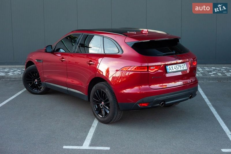 Внедорожник / Кроссовер Jaguar F-Pace 2016 в Киеве