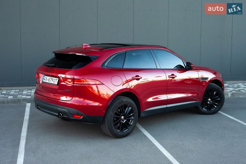 Внедорожник / Кроссовер Jaguar F-Pace 2016 в Киеве