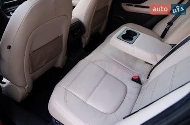 Внедорожник / Кроссовер Jaguar F-Pace 2016 в Киеве
