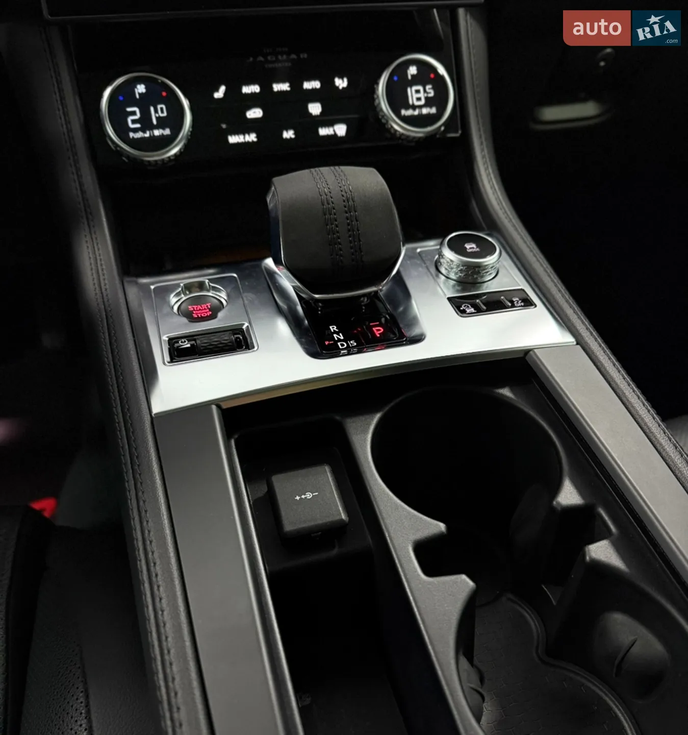 2021 Jaguar F-Pace - мініатюра 19