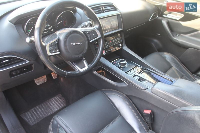 Внедорожник / Кроссовер Jaguar F-Pace 2018 в Львове