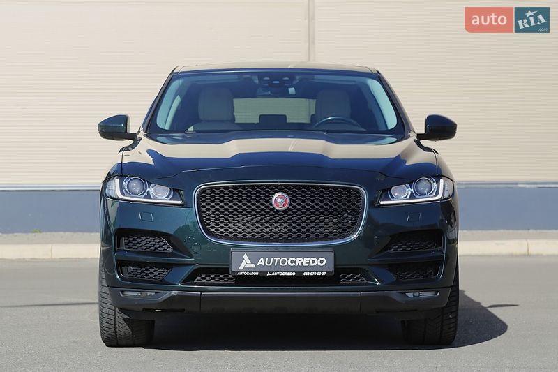 Внедорожник / Кроссовер Jaguar F-Pace 2016 в Киеве