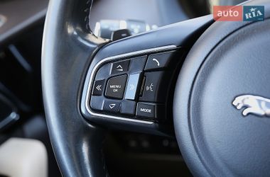 Внедорожник / Кроссовер Jaguar F-Pace 2016 в Киеве